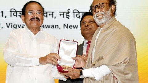 Rajinikanth receiving the Dadasaheb Phalke Award